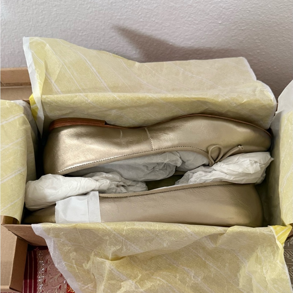 Chic Cream Women's Loafers
